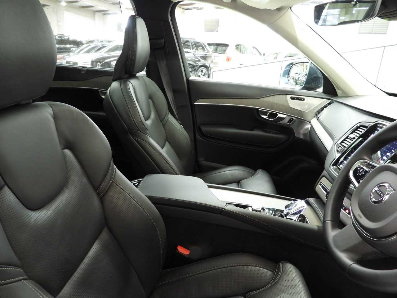 Volvo  XC90 Ultimate, B6 AWD Mild hybrid, Petrol, Bright, 7 Seats