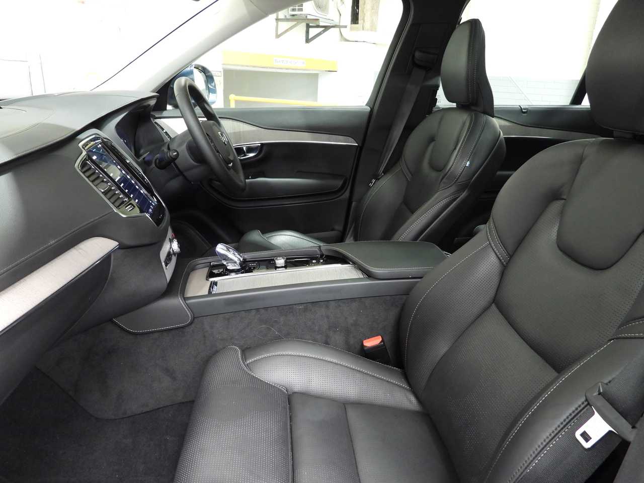 Volvo  XC90 Ultimate, B6 AWD Mild hybrid, Petrol, Bright, 7 Seats