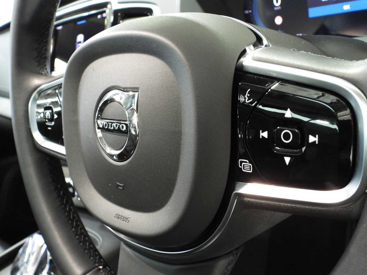 Volvo  XC90 Ultimate, B6 AWD Mild hybrid, Petrol, Bright, 7 Seats