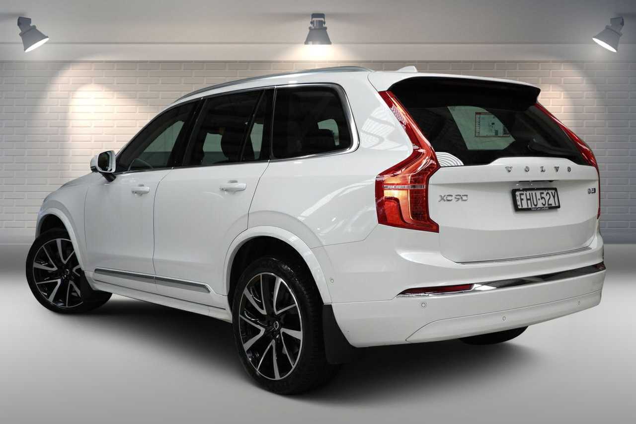 Volvo  XC90 Ultimate, B5 AWD Mild hybrid, Petrol, Bright, 7 Seats