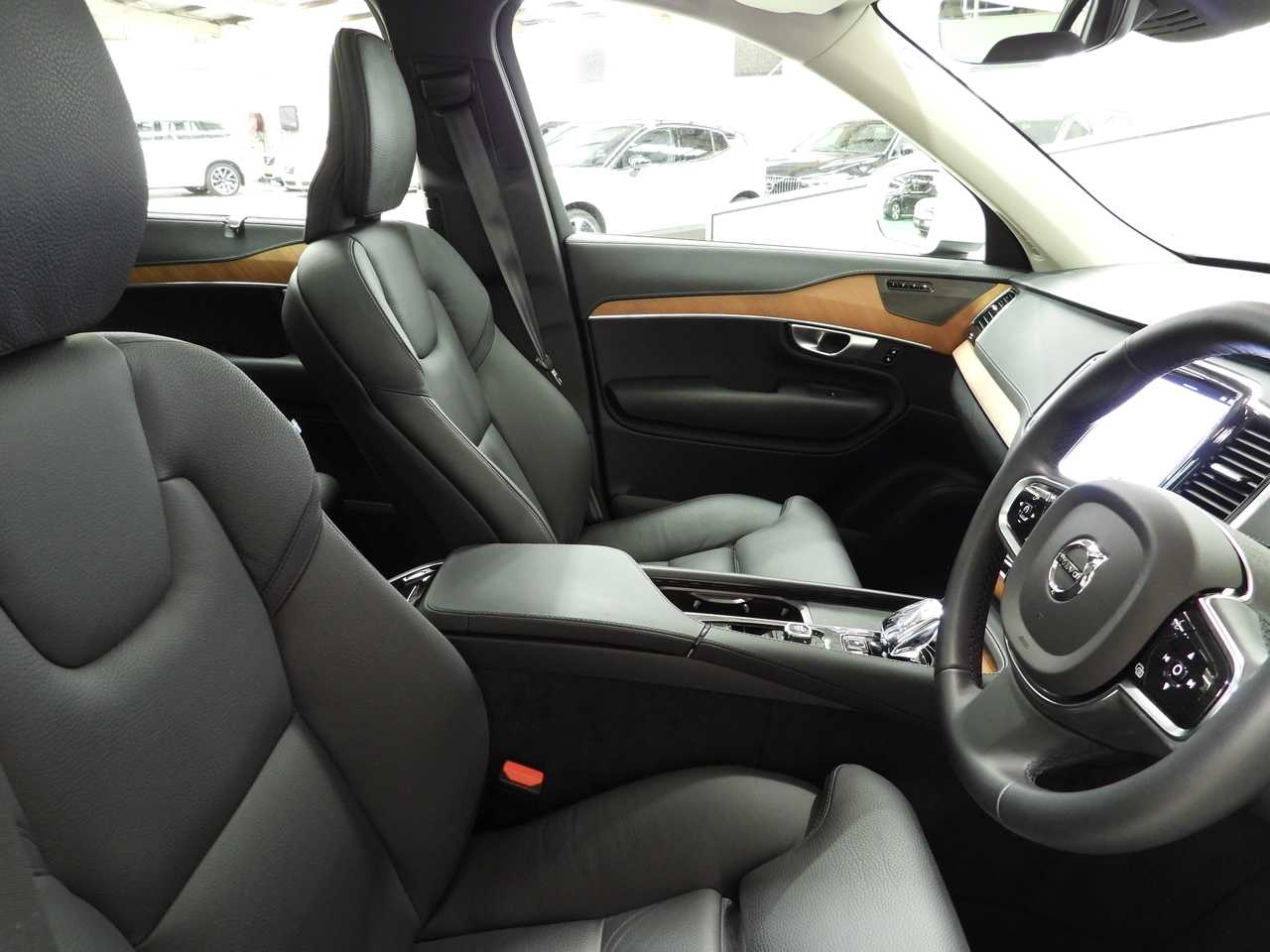 Volvo  XC90 Ultimate, B5 AWD Mild hybrid, Petrol, Bright, 7 Seats