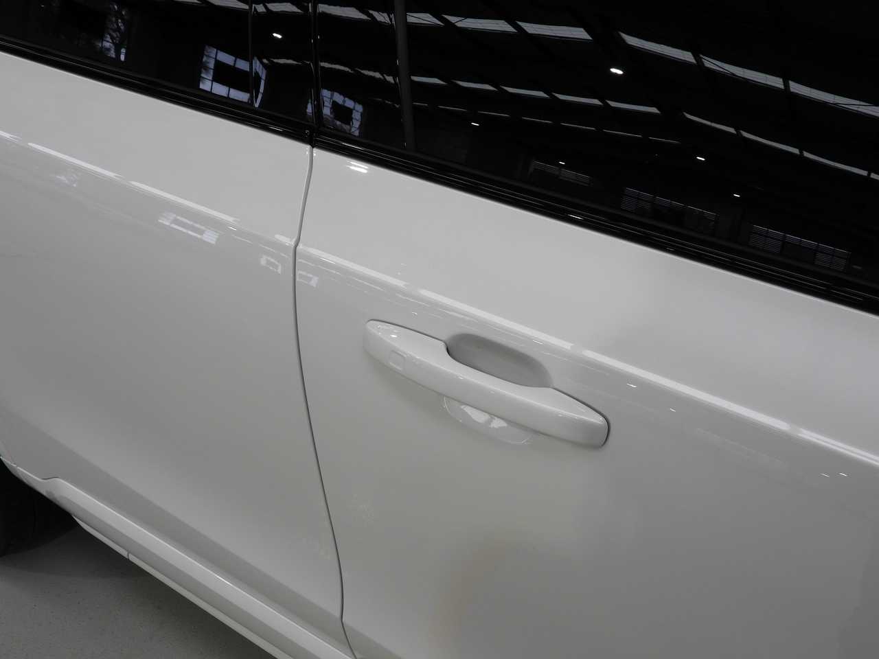 Volvo  XC90 Ultra, T8 AWD Plug-in hybrid, Electric/Petrol, Dark, 7 Seats