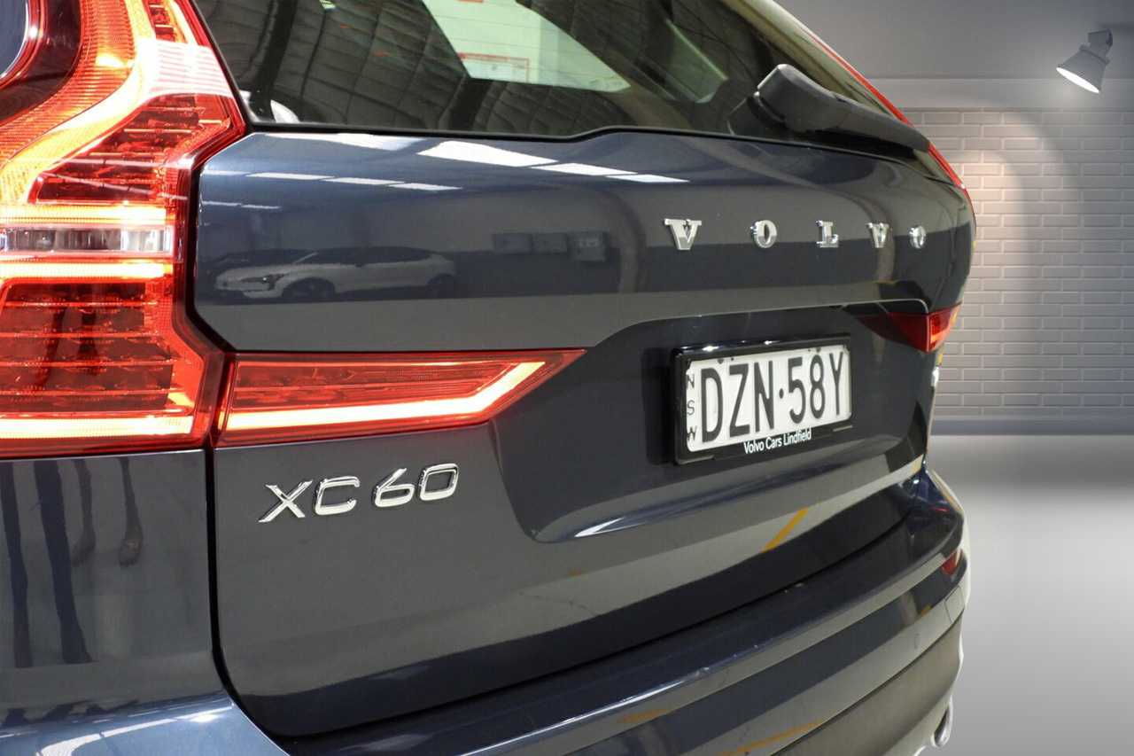 Volvo  XC60 D4 Momentum