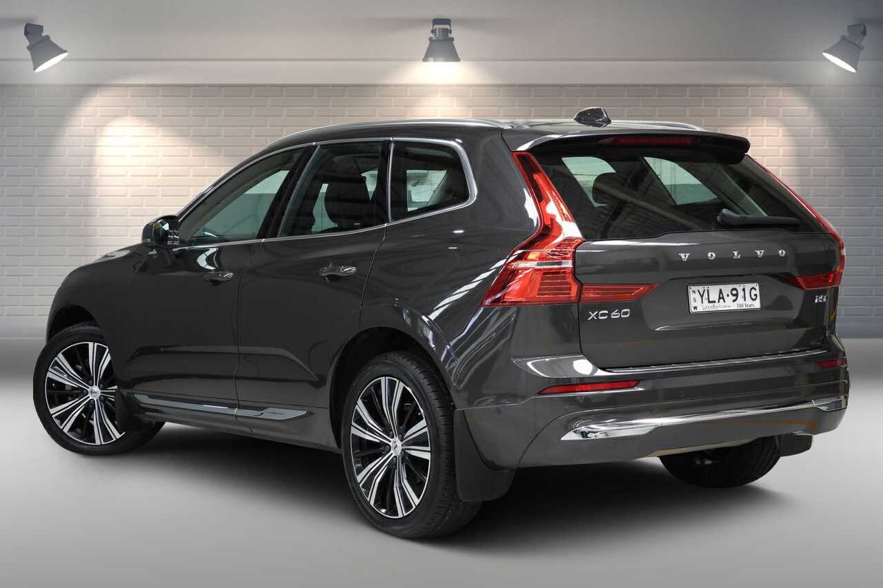 Volvo  UZ MY22 B5 AWD Inscription