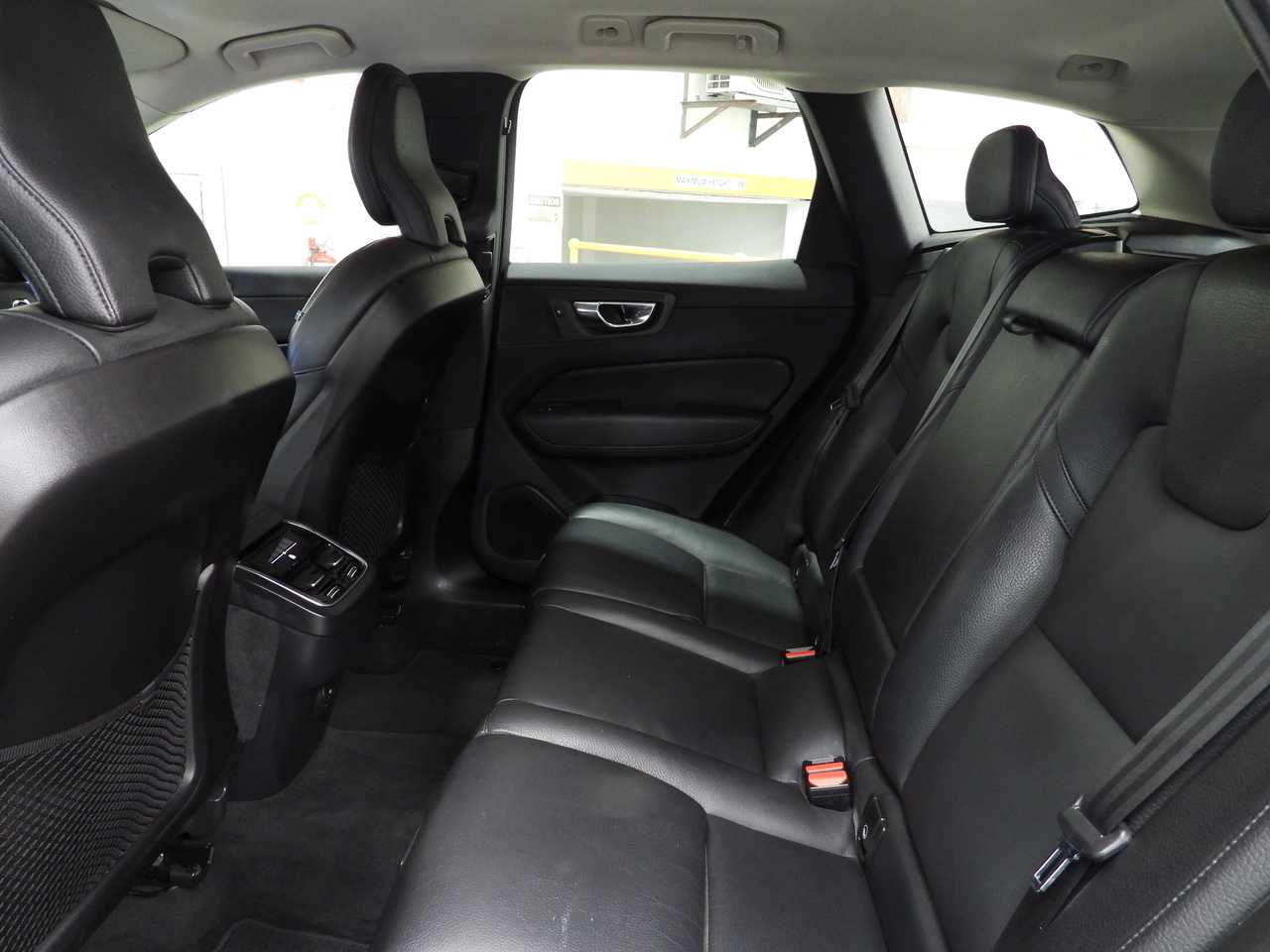 Volvo  UZ MY22 B5 AWD Inscription