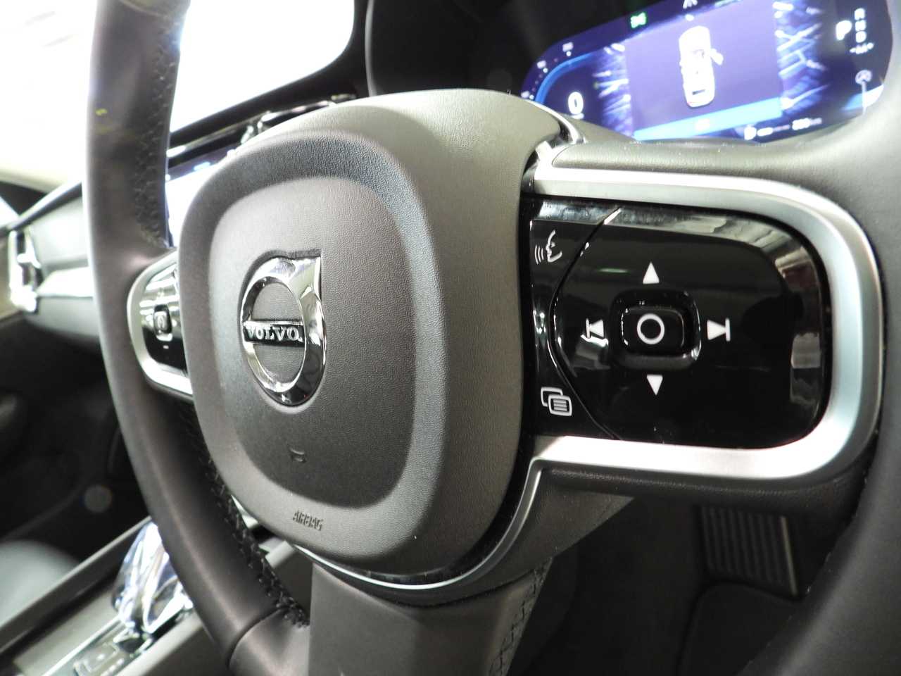 Volvo  V60 Cross Country Ultra, B5 AWD Mild hybrid, Petrol, Bright