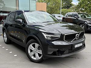 Volvo  XZ MY25 Plus B4 Special Edition