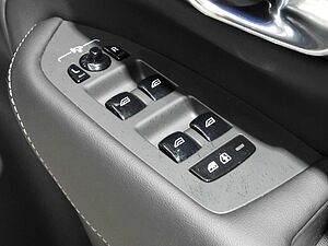 Volvo  XC90 Ultimate, B6 AWD Mild hybrid, Petrol, Bright, 7 Seats