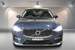 Volvo  XC60 Ultra, B5 AWD Mild hybrid, Petrol, Bright