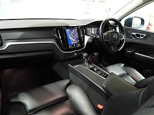 Volvo  XC60 D4 Momentum