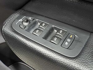 Volvo  UZ MY22 B5 AWD Inscription
