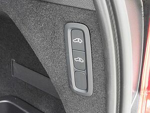 Volvo  XC90 Recharge Ultimate, T8 AWD Plug-in hybrid, Electric/Petrol, Dark, 7 Seats