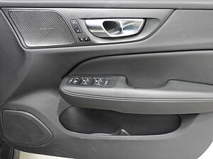 Volvo  V60 Cross Country Ultra, B5 AWD Mild hybrid, Petrol, Bright