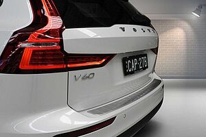 Volvo  V60 Cross Country Ultra, B5 AWD Mild hybrid, Petrol, Bright